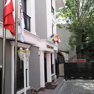Prag Κωνσταντινούπολη